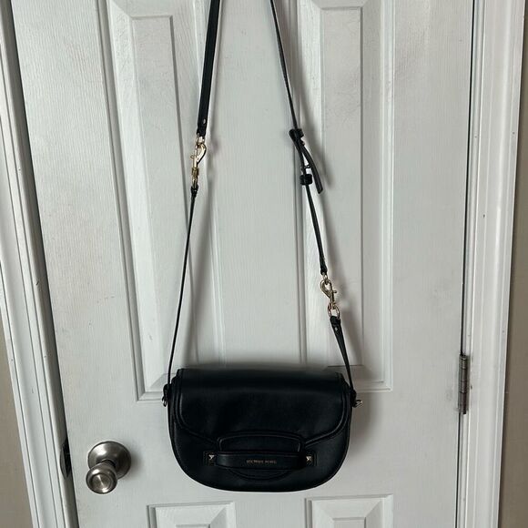 Michael Kors Cary Leather Saddle Crossbody bag Magnetic flap closure bag black h - Picture 11 of 11